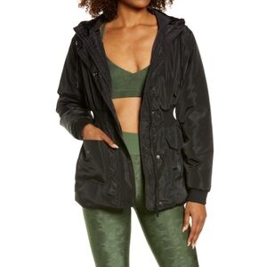 Good American Waisted Parka in Black EUC!